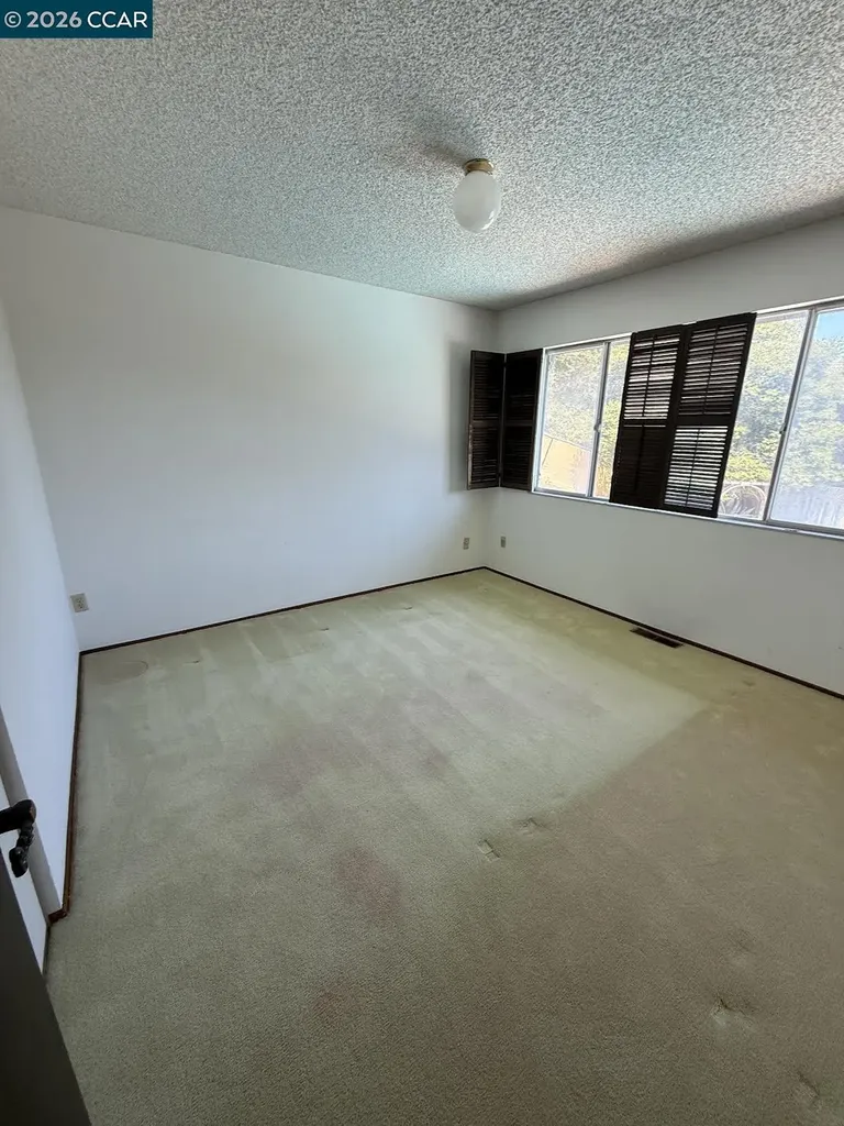 40 Carter Court El Sobrante CA 94803