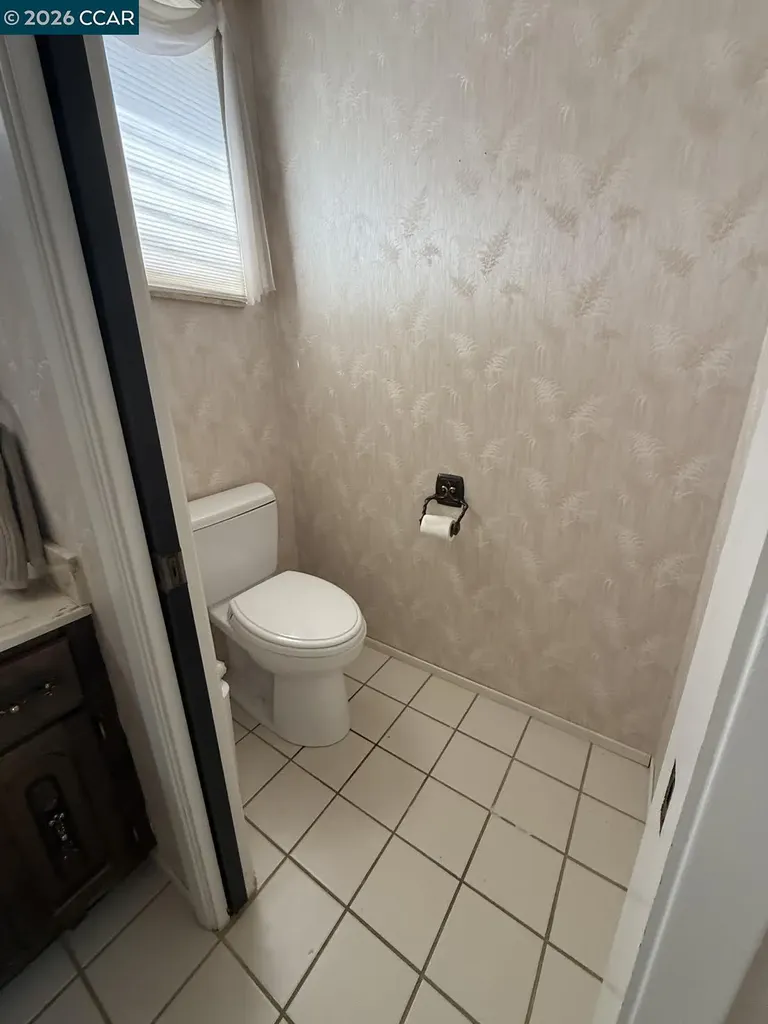 40 Carter Court El Sobrante CA 94803