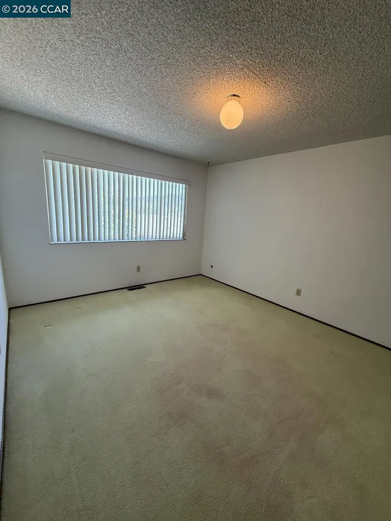 40 Carter Court El Sobrante CA 94803