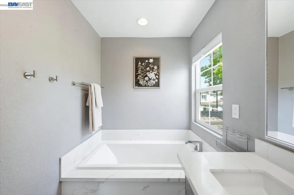 5688 Cedar Crest Dublin CA 94568