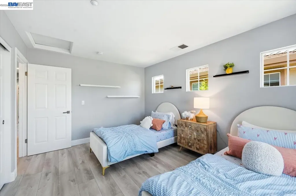 5688 Cedar Crest Dublin CA 94568