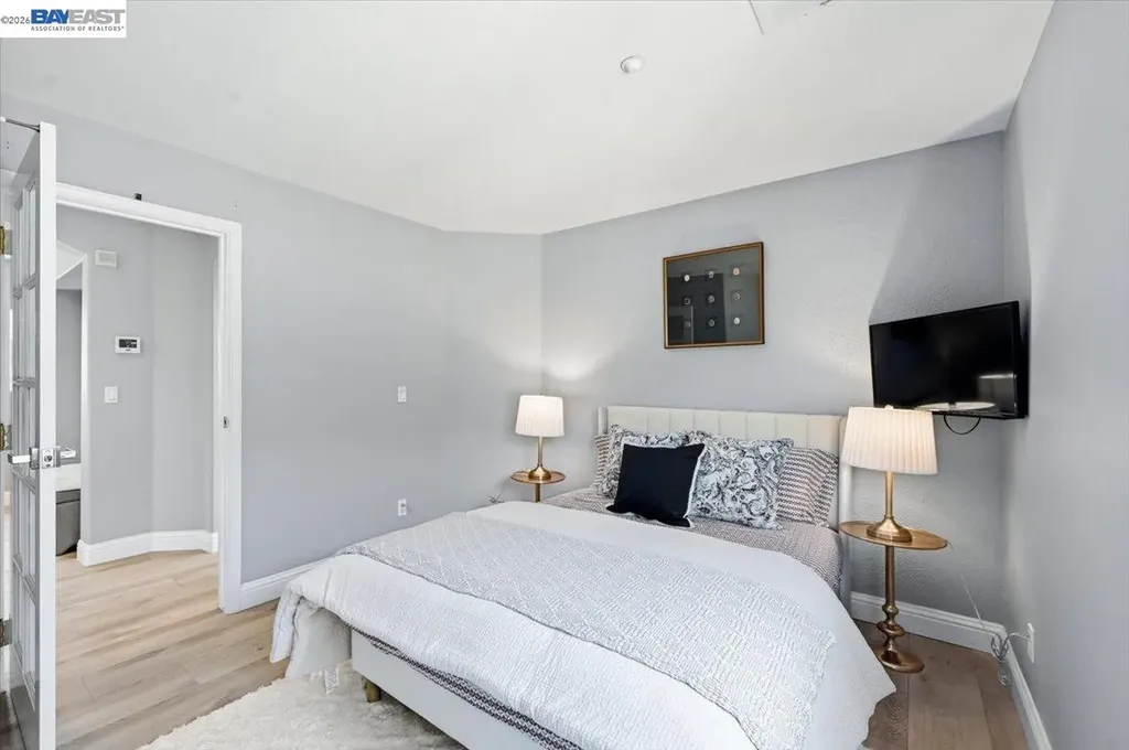 5688 Cedar Crest Dublin CA 94568