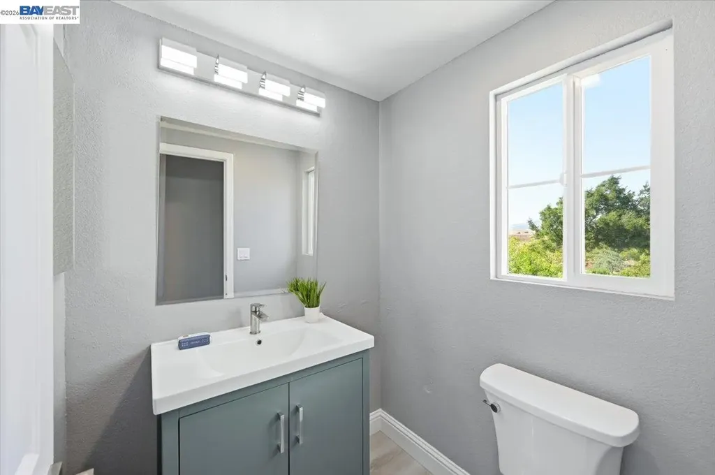 5688 Cedar Crest Dublin CA 94568