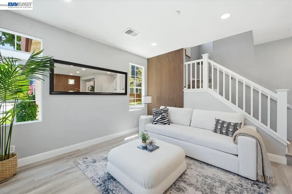 5688 Cedar Crest Dublin CA 94568