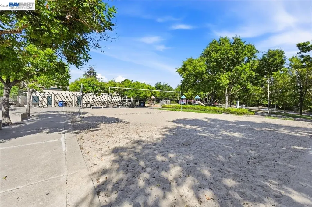 5688 Cedar Crest Dublin CA 94568
