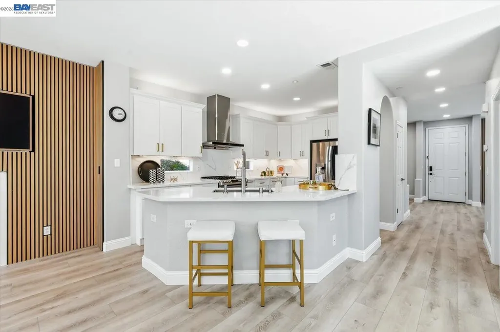 5688 Cedar Crest Dublin CA 94568