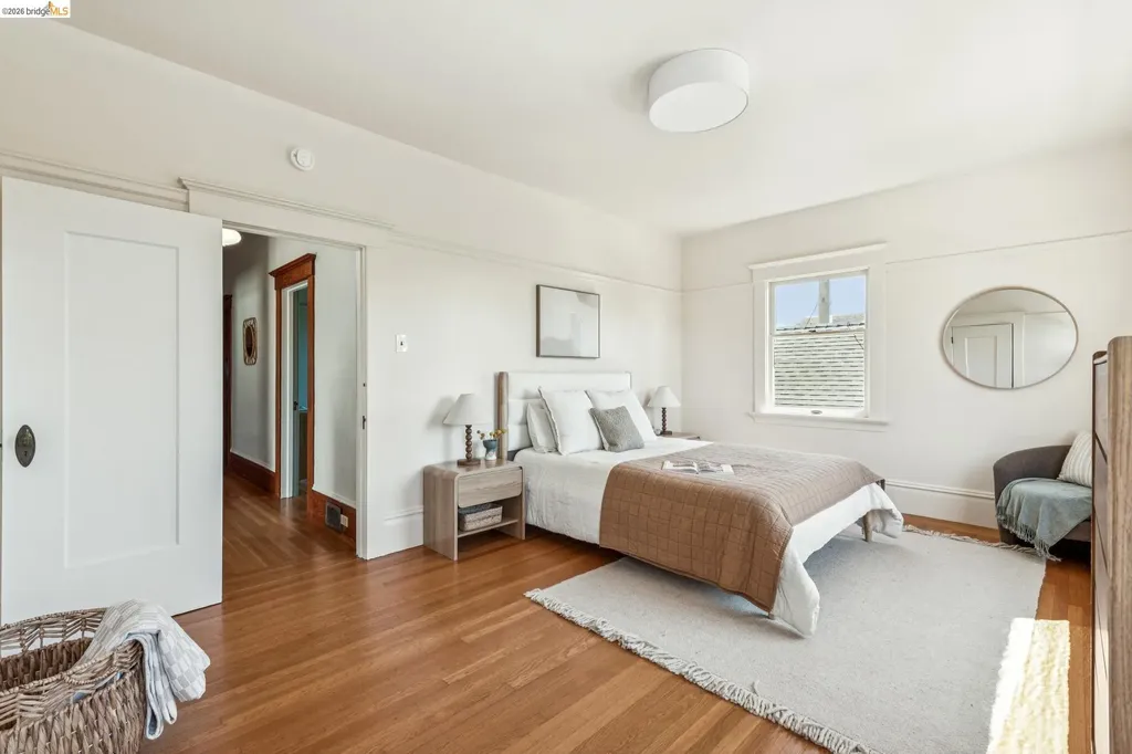 4130 Gilbert Street Oakland CA 94611