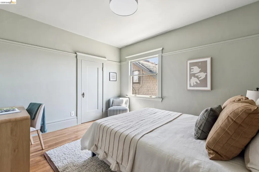 4130 Gilbert Street Oakland CA 94611