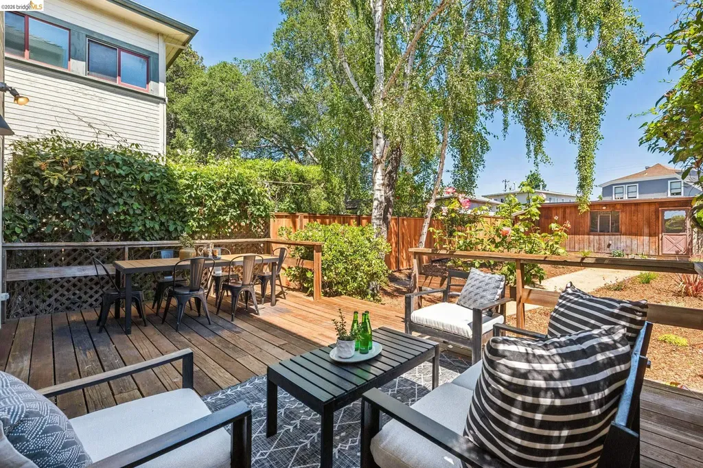 4130 Gilbert Street Oakland CA 94611