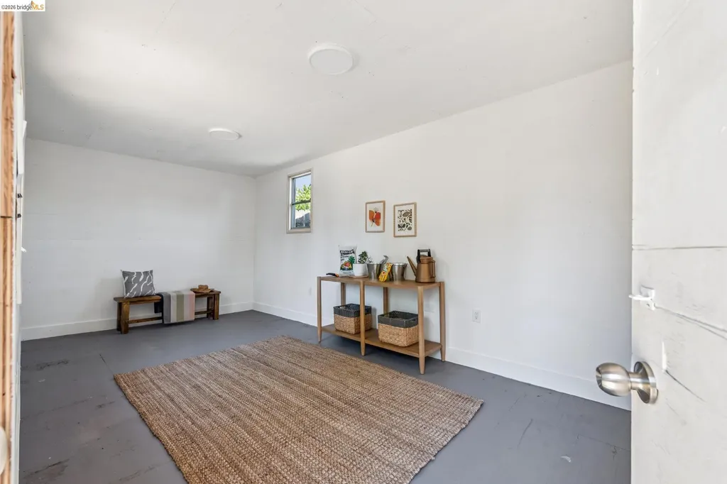 4130 Gilbert Street Oakland CA 94611
