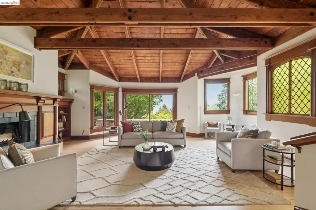 1090 Cragmont Avenue Berkeley CA 94708