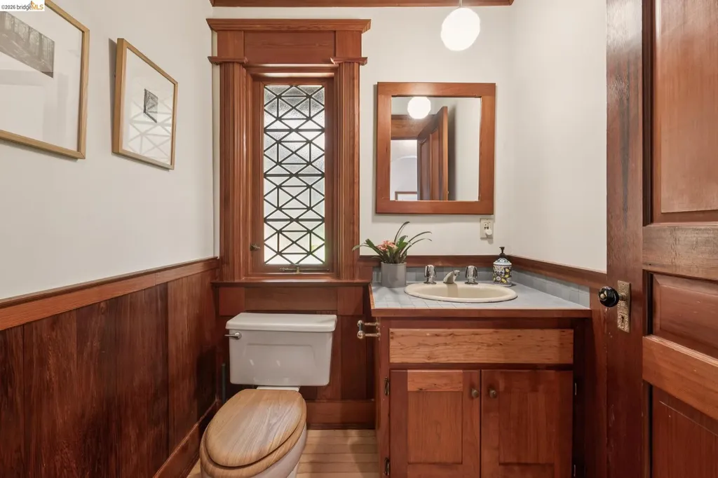 1090 Cragmont Avenue Berkeley CA 94708