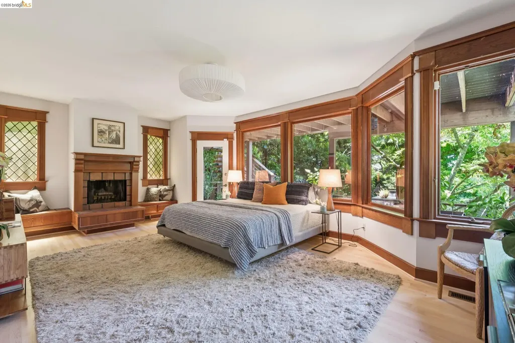 1090 Cragmont Avenue Berkeley CA 94708
