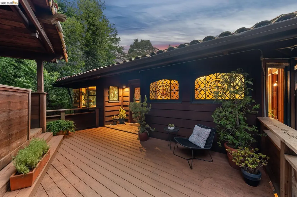 1090 Cragmont Avenue Berkeley CA 94708