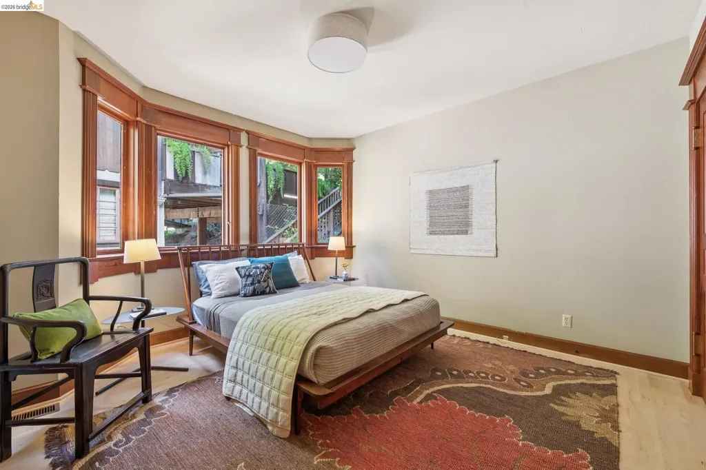 1090 Cragmont Avenue Berkeley CA 94708