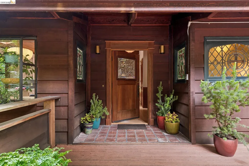1090 Cragmont Avenue Berkeley CA 94708