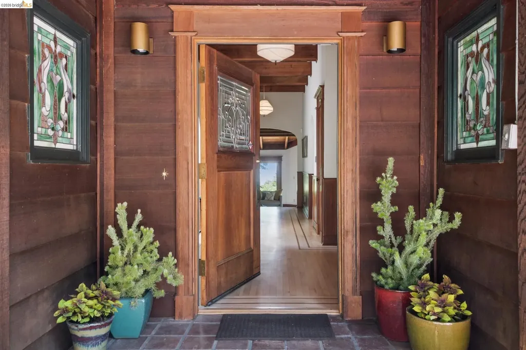 1090 Cragmont Avenue Berkeley CA 94708