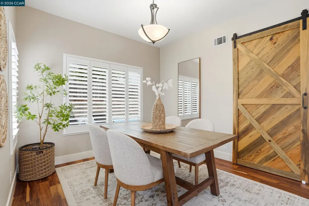 112 Mont St Michel Way Martinez CA 94553