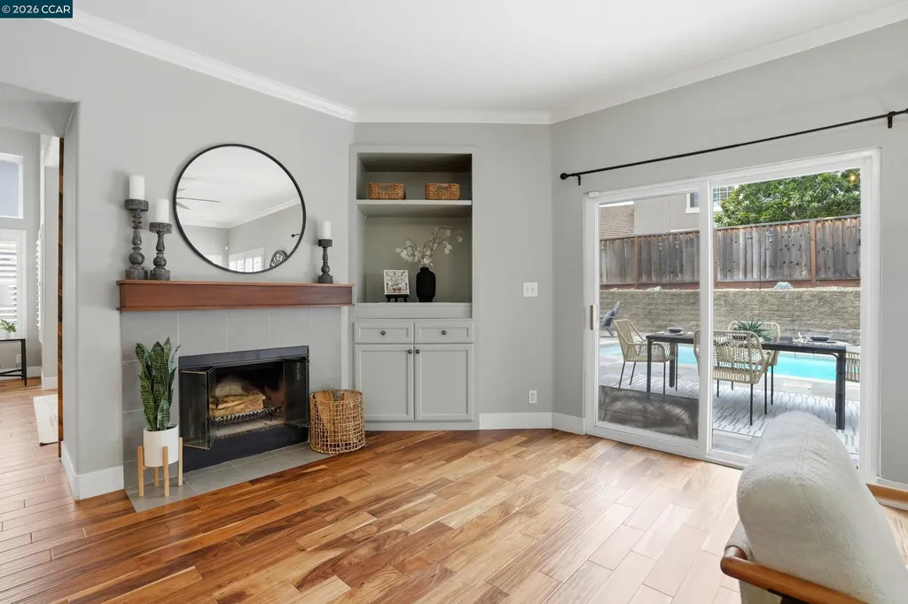 112 Mont St Michel Way Martinez CA 94553