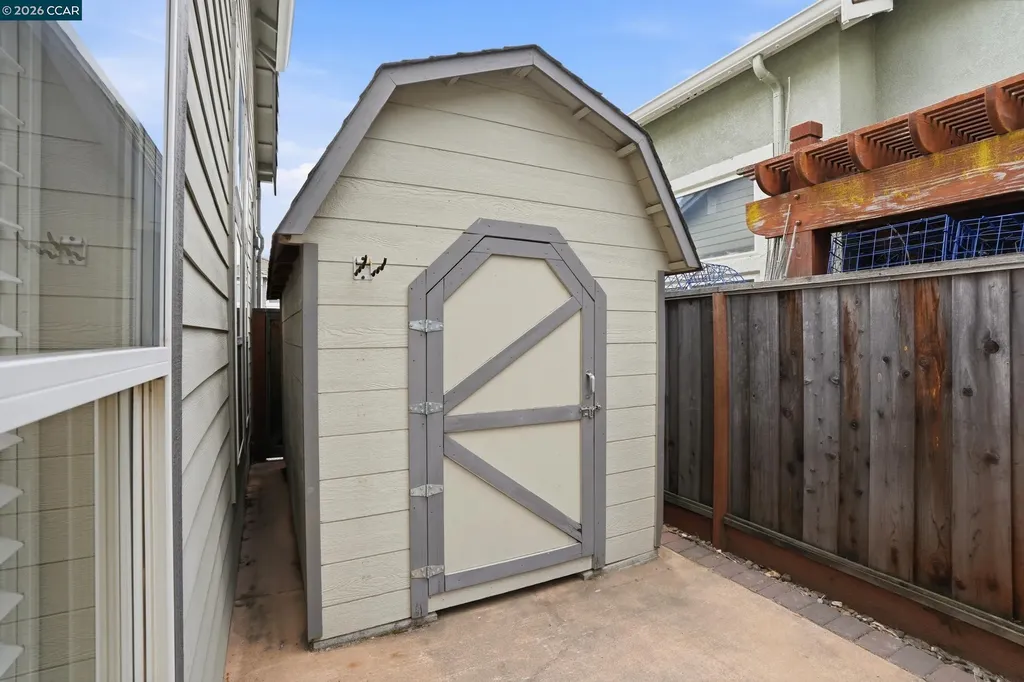 112 Mont St Michel Way Martinez CA 94553
