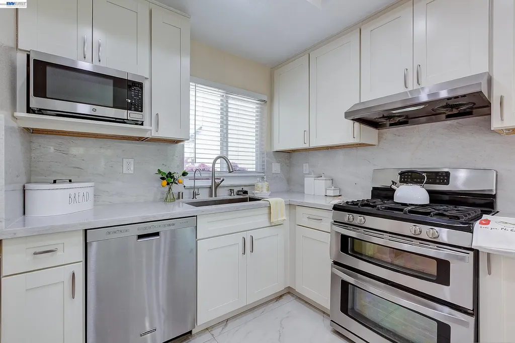 5440 Twilight Common Fremont CA 94555