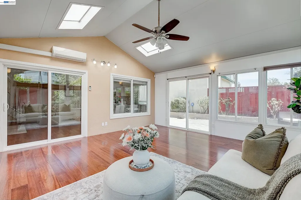 5440 Twilight Common Fremont CA 94555