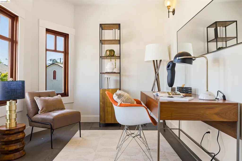 743 Calmar Oakland CA 94610