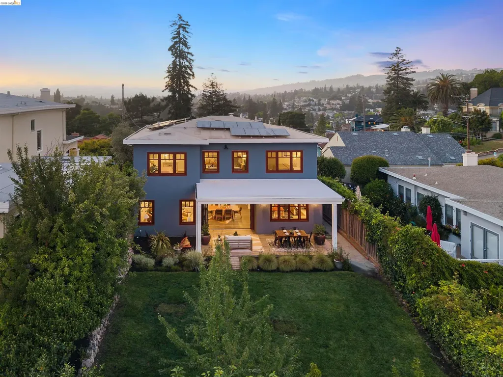 743 Calmar Oakland CA 94610