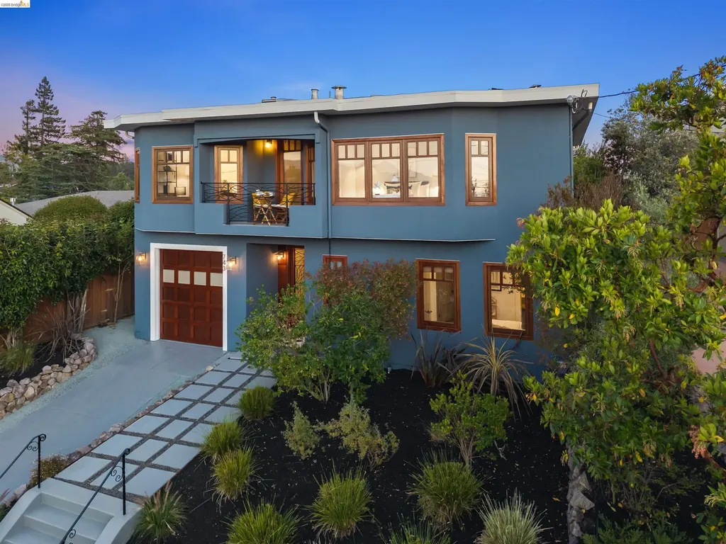 743 Calmar Oakland CA 94610