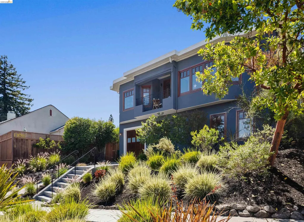 743 Calmar Oakland CA 94610