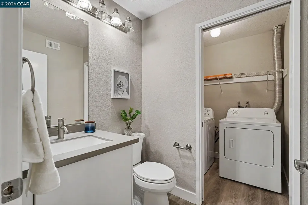 485 Canyon Oaks Drive Oakland CA 94605