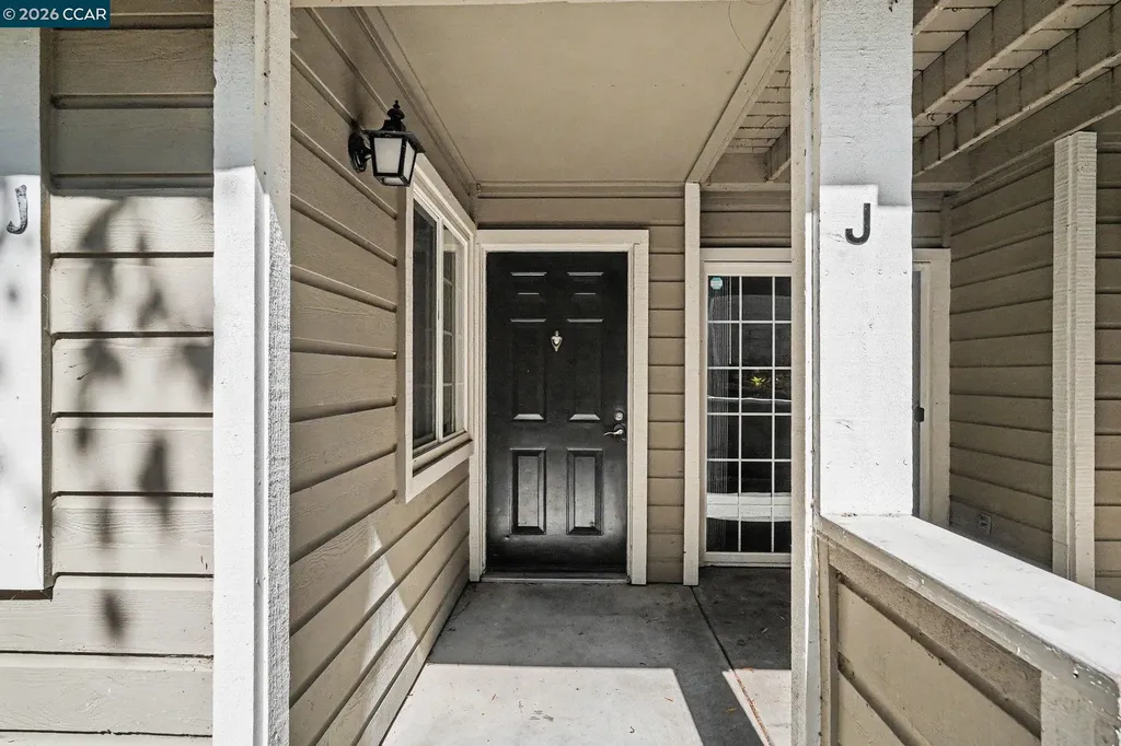 485 Canyon Oaks Drive Oakland CA 94605