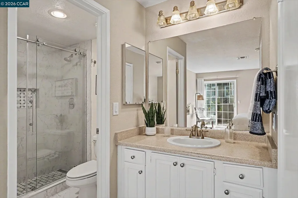 485 Canyon Oaks Drive Oakland CA 94605