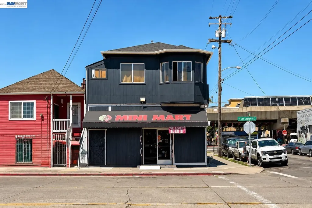 3338 San Leandro Street Oakland CA 94601