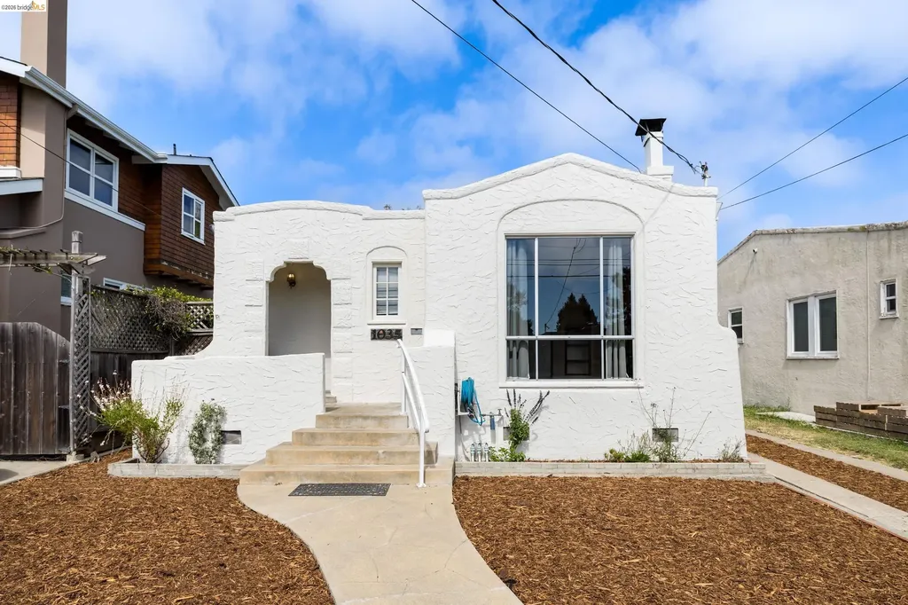 1035 Pomona Avenue Albany CA 94706