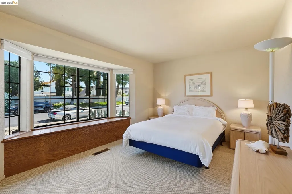 1794 Seal Way Discovery Bay CA 94505