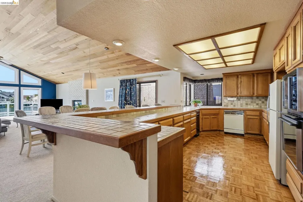 1794 Seal Way Discovery Bay CA 94505