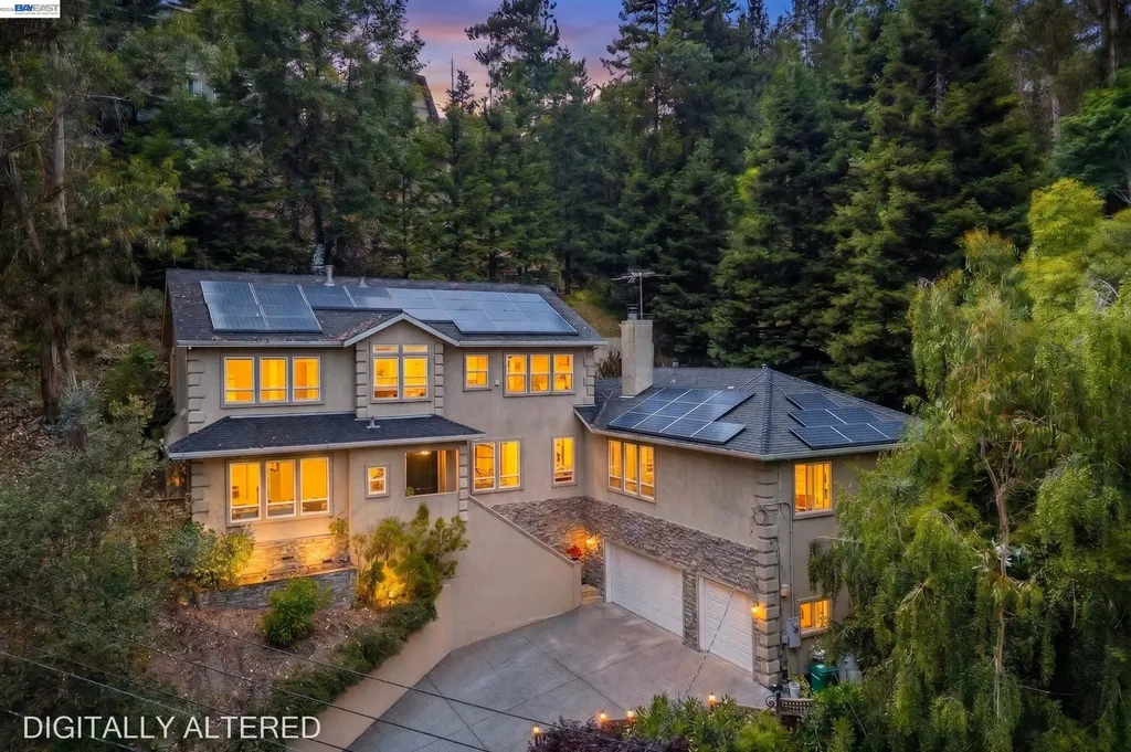 7010 Pinehaven Road Oakland CA 94611