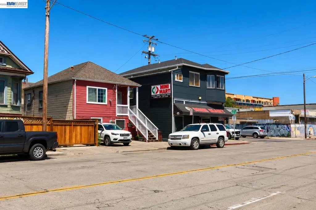 3338 San Leandro Street Oakland CA 94601