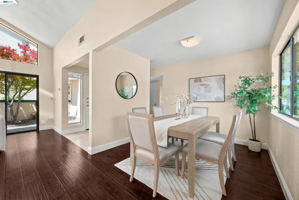 701 Ironwood Road Alameda CA 94502