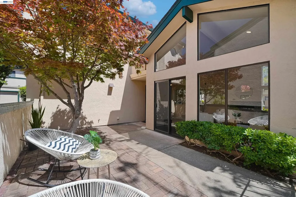 701 Ironwood Road Alameda CA 94502