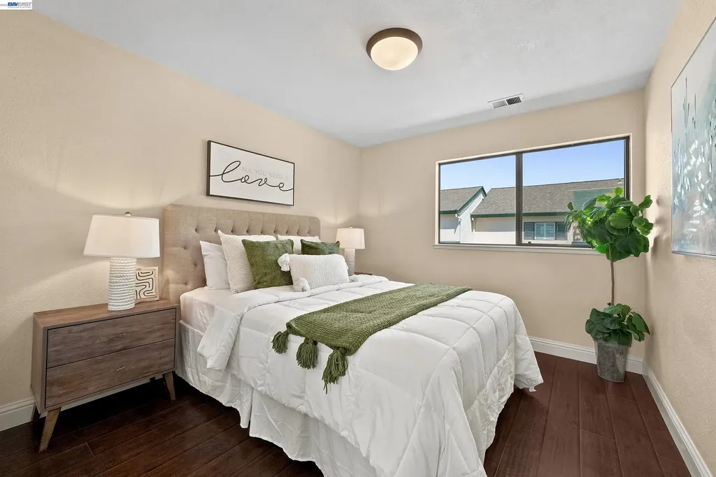 701 Ironwood Road Alameda CA 94502