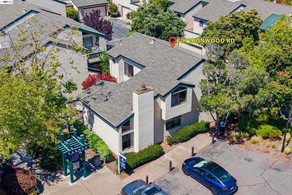 701 Ironwood Road Alameda CA 94502