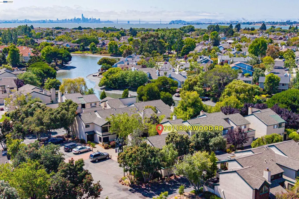 701 Ironwood Road Alameda CA 94502