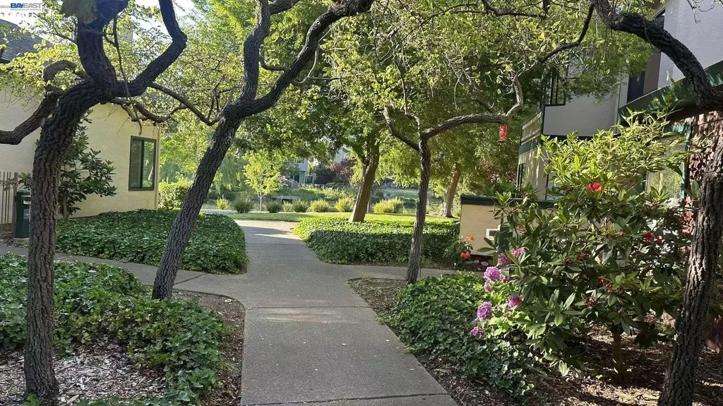 701 Ironwood Road Alameda CA 94502