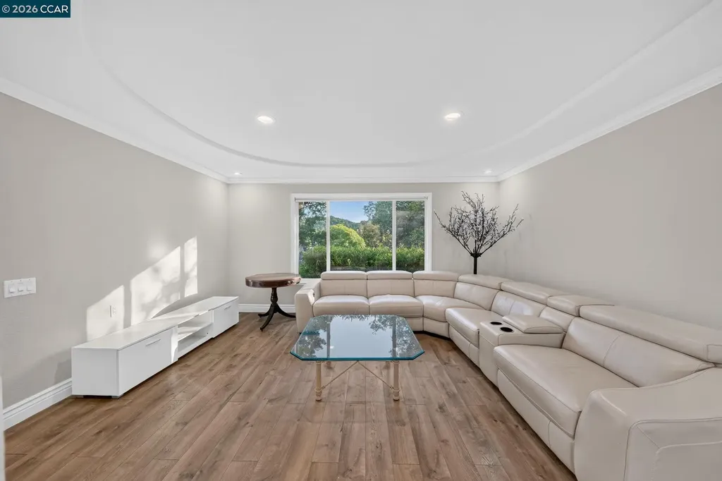 2100 Golden Rain Road Walnut Creek CA 94595