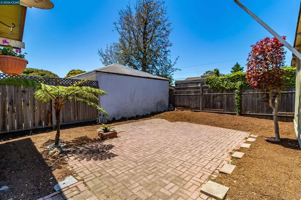 439 44th Street Richmond CA 94805