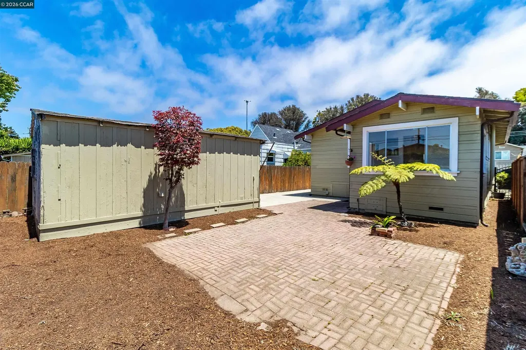 439 44th Street Richmond CA 94805