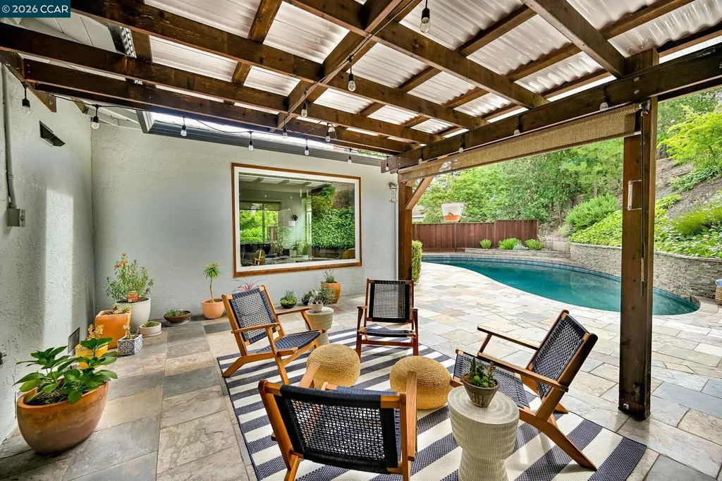 56 Baja Loma Court Danville CA 94526