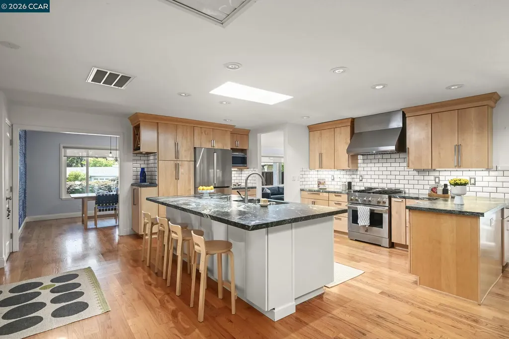 56 Baja Loma Court Danville CA 94526